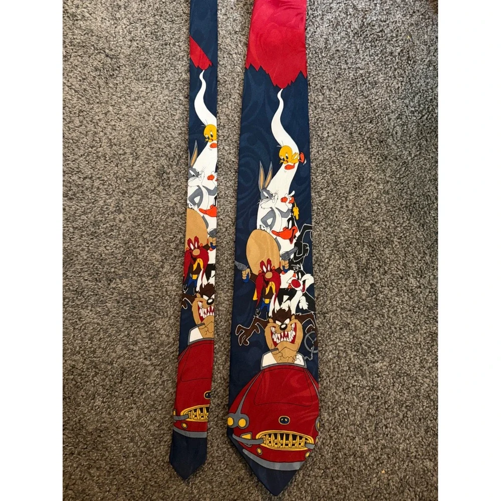 Vintage 1993 Looney Tunes Bugs Bunny Taz Daffy Duck Graphic Navy Blue Silk Tie